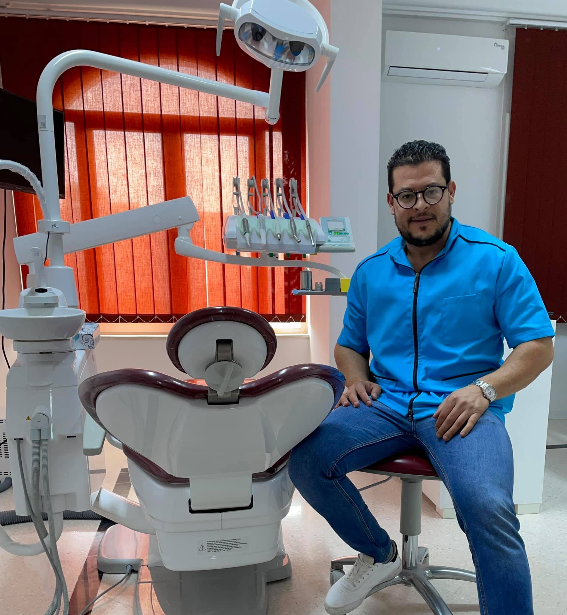 Dr Jihed Lachkhem at his Hammamet clinic offering dental implants in Tunisia